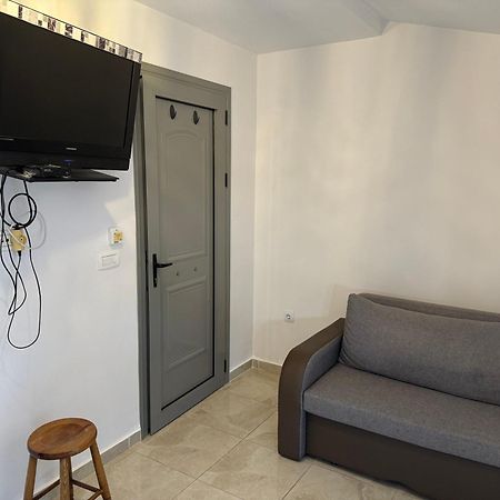 Instyle Zakynthos Town Apartment エクステリア 写真