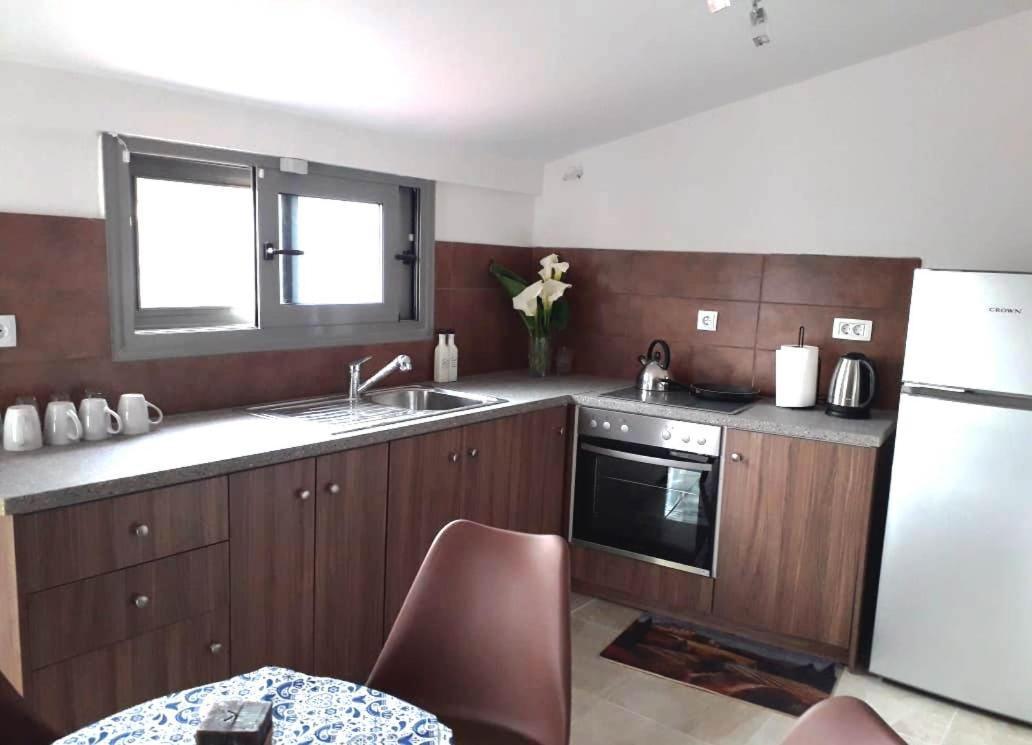 Instyle Zakynthos Town Apartment エクステリア 写真